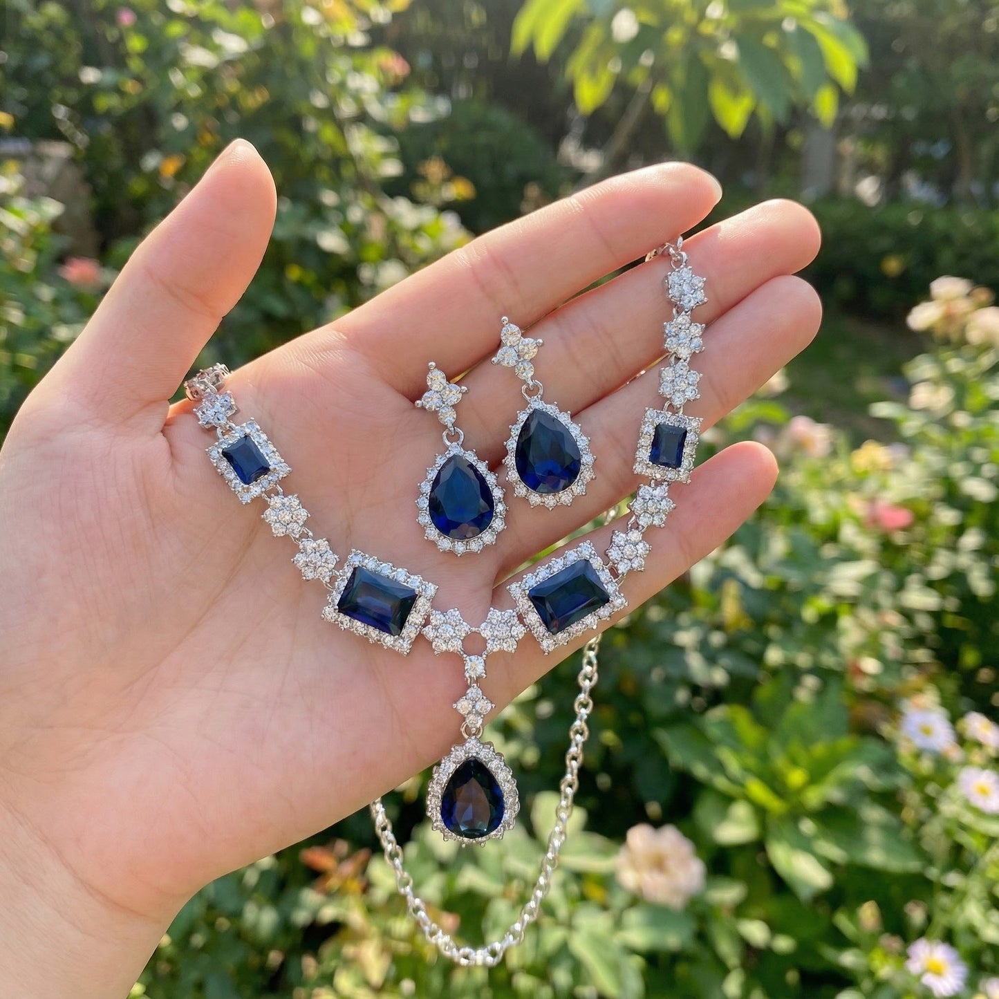 High Quality Stone Embedded Zircon AD Set